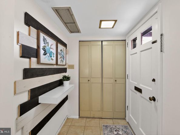 363 Old Forge Crossing 363, Devon PA 19333