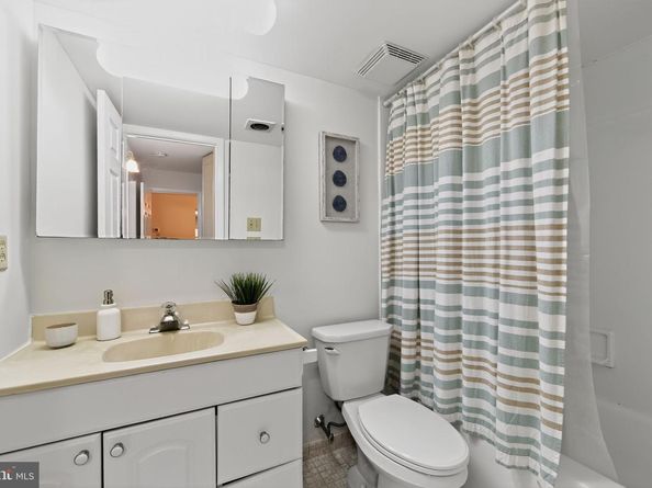 363 Old Forge Crossing 363, Devon PA 19333