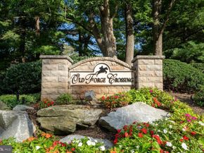 363 Old Forge Crossing 363, Devon PA 19333