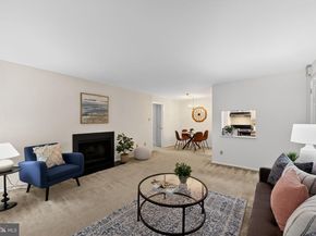 363 Old Forge Crossing 363, Devon PA 19333