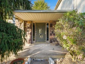 28 Peter Drive, Richboro PA 18954