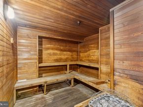 1530 Key Boulevard 929, Arlington VA 22209