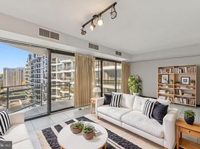 1530 Key Boulevard 929, Arlington VA 22209