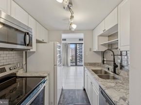 1530 Key Boulevard 929, Arlington VA 22209