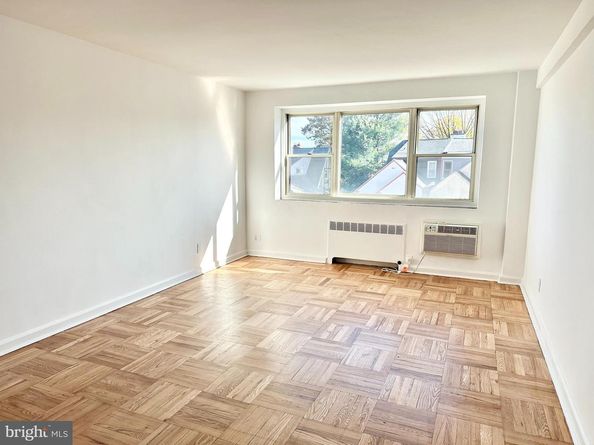 40 Old Lancaster Road 205, Merion Station PA 19066