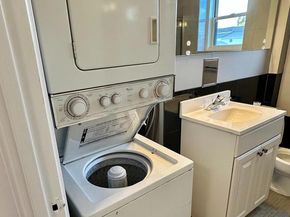 40 Old Lancaster Road 205, Merion Station PA 19066