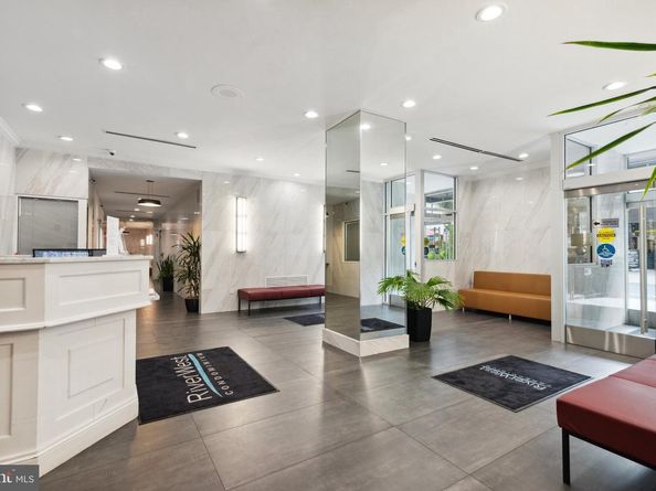 2101 Chestnut Street 502, Philadelphia PA 19103