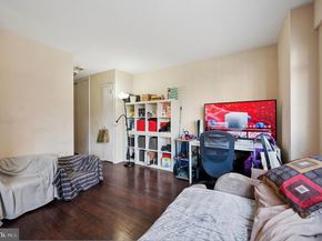 2101 Chestnut Street 502, Philadelphia PA 19103