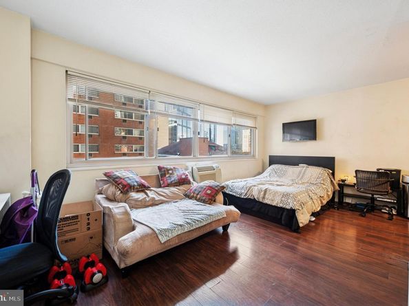 2101 Chestnut Street 502, Philadelphia PA 19103