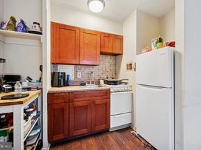 2101 Chestnut Street 502, Philadelphia PA 19103