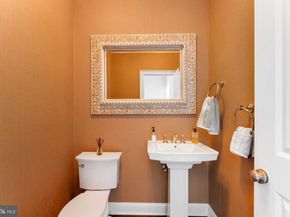 8 Quartermaster Road, Holland PA 18966