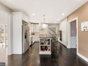 8 Quartermaster Road, Holland PA 18966