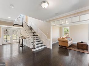 8 Quartermaster Road, Holland PA 18966