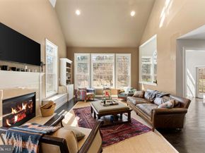 8 Quartermaster Road, Holland PA 18966
