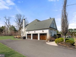 8 Quartermaster Road, Holland PA 18966