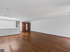 306 9TH Street SE, Washington DC 20003