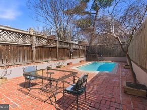306 9TH Street SE, Washington DC 20003