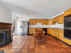 306 9TH Street SE, Washington DC 20003