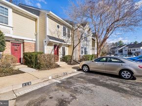 3378 Lakeside View Drive 142, Falls Church VA 22041