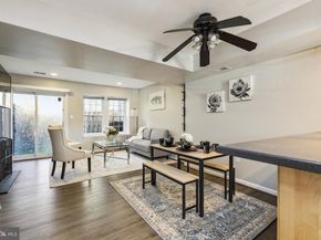 3378 Lakeside View Drive 142, Falls Church VA 22041