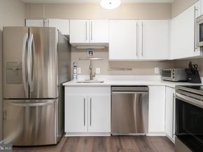 2111 Wisconsin Avenue NW 512, Washington DC 20007