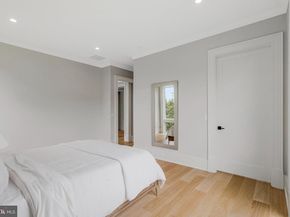 1044 Carper Street, Mclean VA 22101