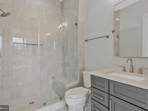 1044 Carper Street, Mclean VA 22101