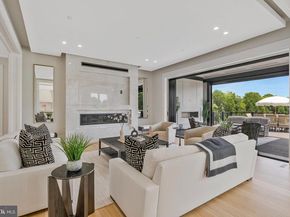 1044 Carper Street, Mclean VA 22101