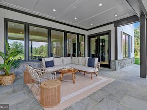 1044 Carper Street, Mclean VA 22101