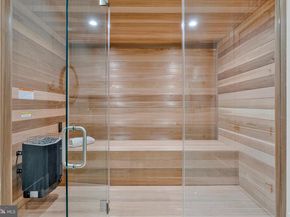 1044 Carper Street, Mclean VA 22101