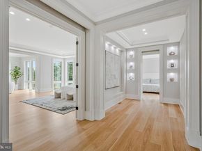 1044 Carper Street, Mclean VA 22101
