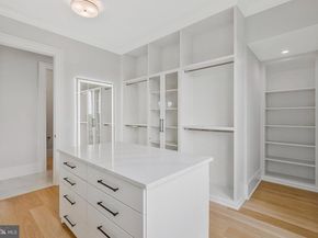 1044 Carper Street, Mclean VA 22101