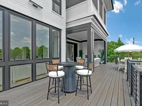 1044 Carper Street, Mclean VA 22101