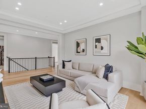 1044 Carper Street, Mclean VA 22101