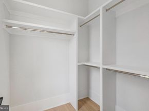 1044 Carper Street, Mclean VA 22101