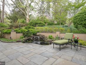 1227 Denbigh Lane, Wayne PA 19087
