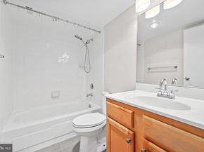 4500 Four Mile Run Drive S 413, Arlington VA 22204