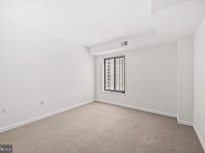 4500 Four Mile Run Drive S 413, Arlington VA 22204