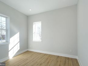 2701 W Glenwood Avenue, Philadelphia PA 19121