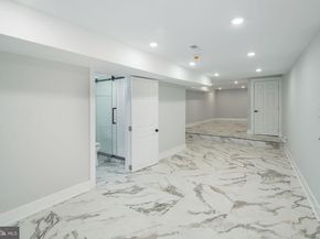 2701 W Glenwood Avenue, Philadelphia PA 19121