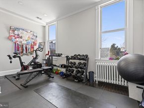 212 5TH Street NE, Washington DC 20002