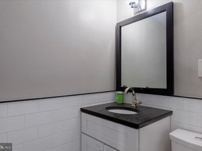 212 5TH Street NE, Washington DC 20002