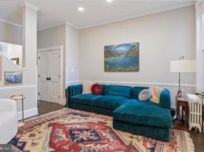 212 5TH Street NE, Washington DC 20002