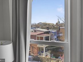 212 5TH Street NE, Washington DC 20002