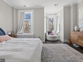 212 5TH Street NE, Washington DC 20002