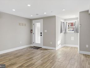 212 5TH Street NE, Washington DC 20002