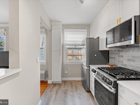 715 S Washington Street A36, Alexandria VA 22314