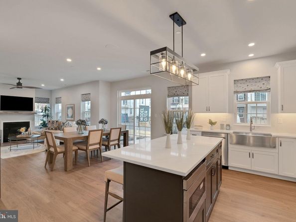 29 Cedar Circle 15, Levittown PA 19055