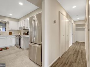 104 W Amhurst Place, Sterling VA 20164