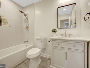 104 W Amhurst Place, Sterling VA 20164